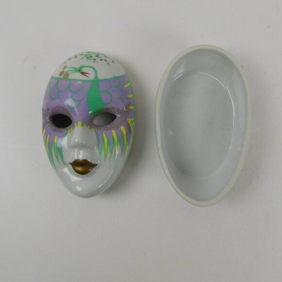 Face Mask Trinket Jewelry Box - Picture 7 of 10